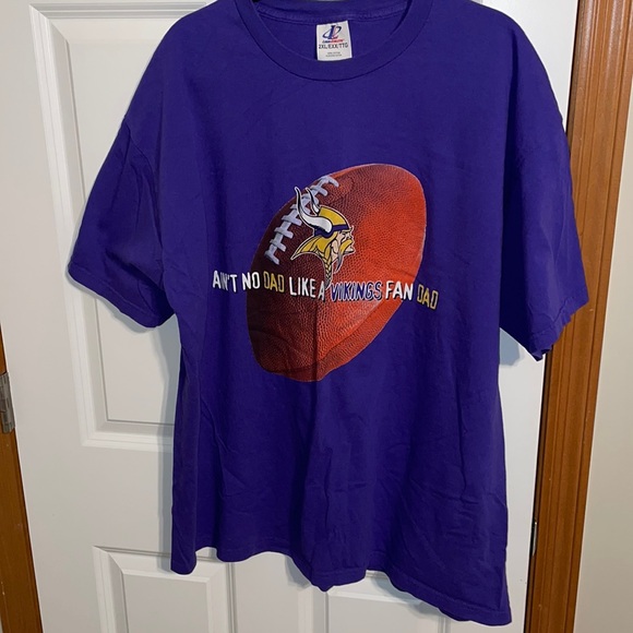 Logo Athletic Other - T shirt